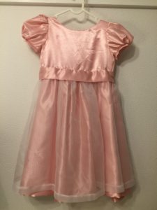 発表会のための少女の服 よりピアノの発表会のドレスを作りました ハンドメイドで楽しく子育て Handmadebycue Com